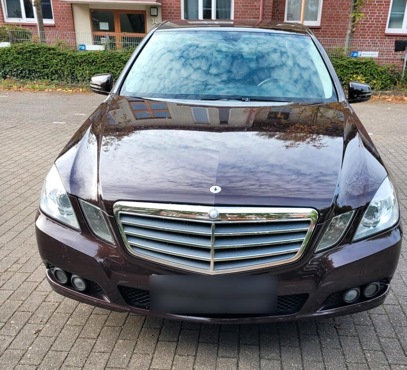 Mercedes-Benz E 200