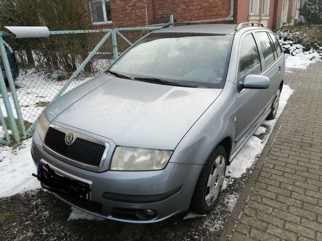 Skoda Fabia Combi 2.0  , Klima, EFH, Sitzhzg., TÜV NEU