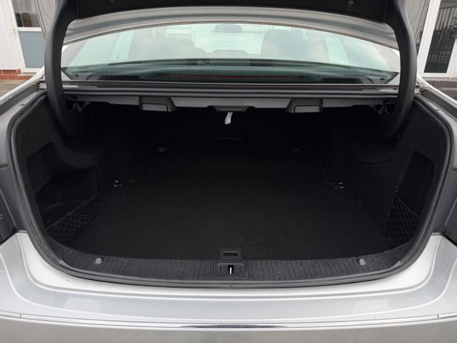 E 200 CDI BlueEfficiency, Scheckheftgepflegt Bild 7