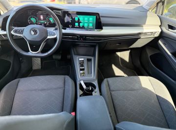 Volkswagen Golf - 10