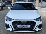 Audi A3 Sportback 30 TFSI S line S tronic |virtual|Na - Audi A3: Weiß