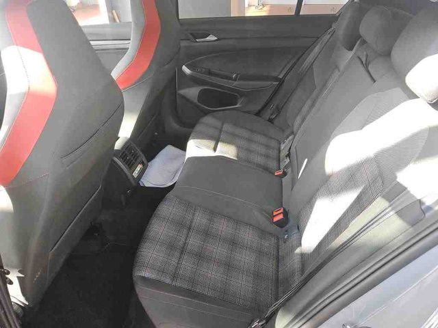 Golf VIII GTI 2.0 TSI DSG IQ-LED+DCC+PANO+HUD+