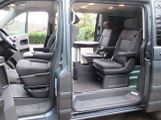 Volkswagen T5 Multivan 2.5TDI 4Sitze Tisch AHK TÜV 09/23