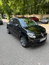 Renault Twingo SCe 75 Signature 1. Hand!  - Renault Twingo Signature mit Benzin-Antrieb
