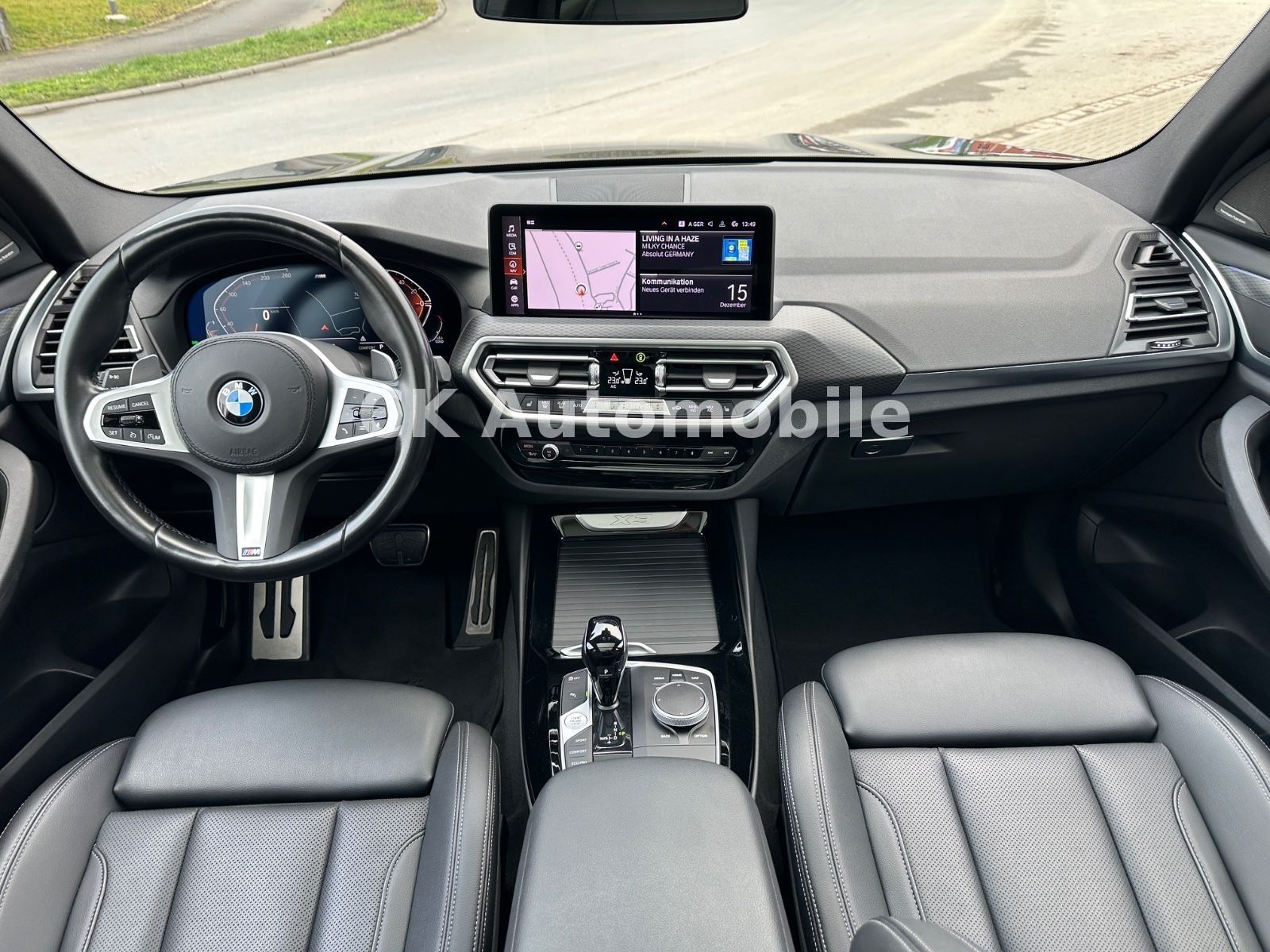 Fahrzeugabbildung BMW X3 xDrive30d M-Sport/Navi/Pano/LED/Kam/AHK