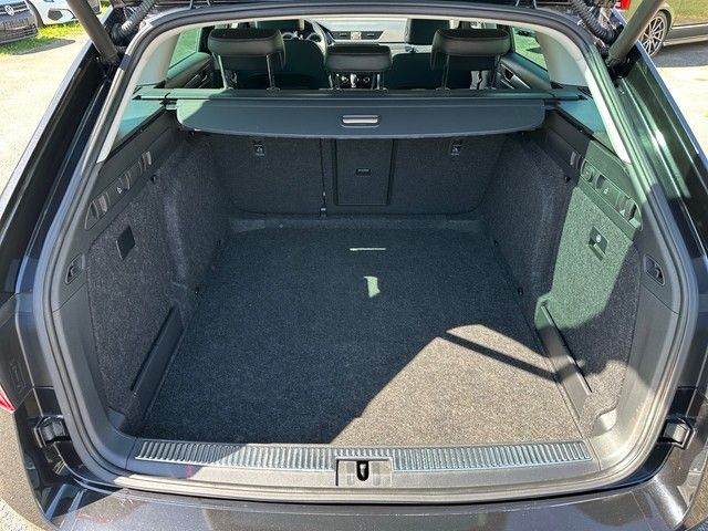 Fahrzeugabbildung SKODA Superb Combi 1.5TSI DSG Style MATRX-LED+CANTON+M