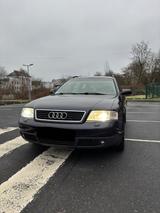 Audi A6 2.8 Avant multitronic - - Audi A6 aus 2000: 2.8
