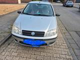 Fiat Punto 2006 mit TÜV 03.07 - Fiat Punto Gebrauchtwagen in Krefeld