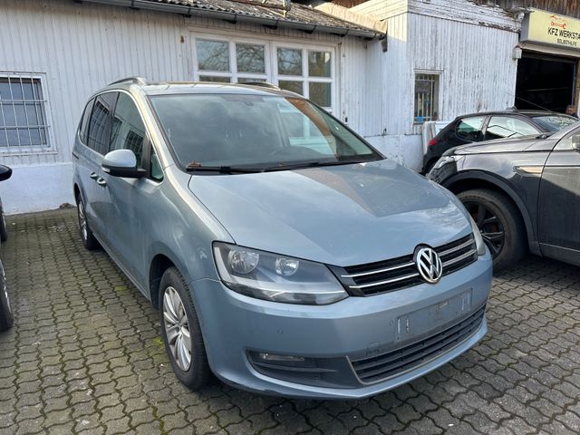 Volkswagen Sharan Comfort BMT 2.0 TDI*Automatik*PDC+Navi