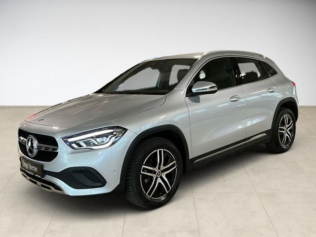 Mercedes-Benz GLA 180 Progressive PDC SpurH Navi AUT Virtual