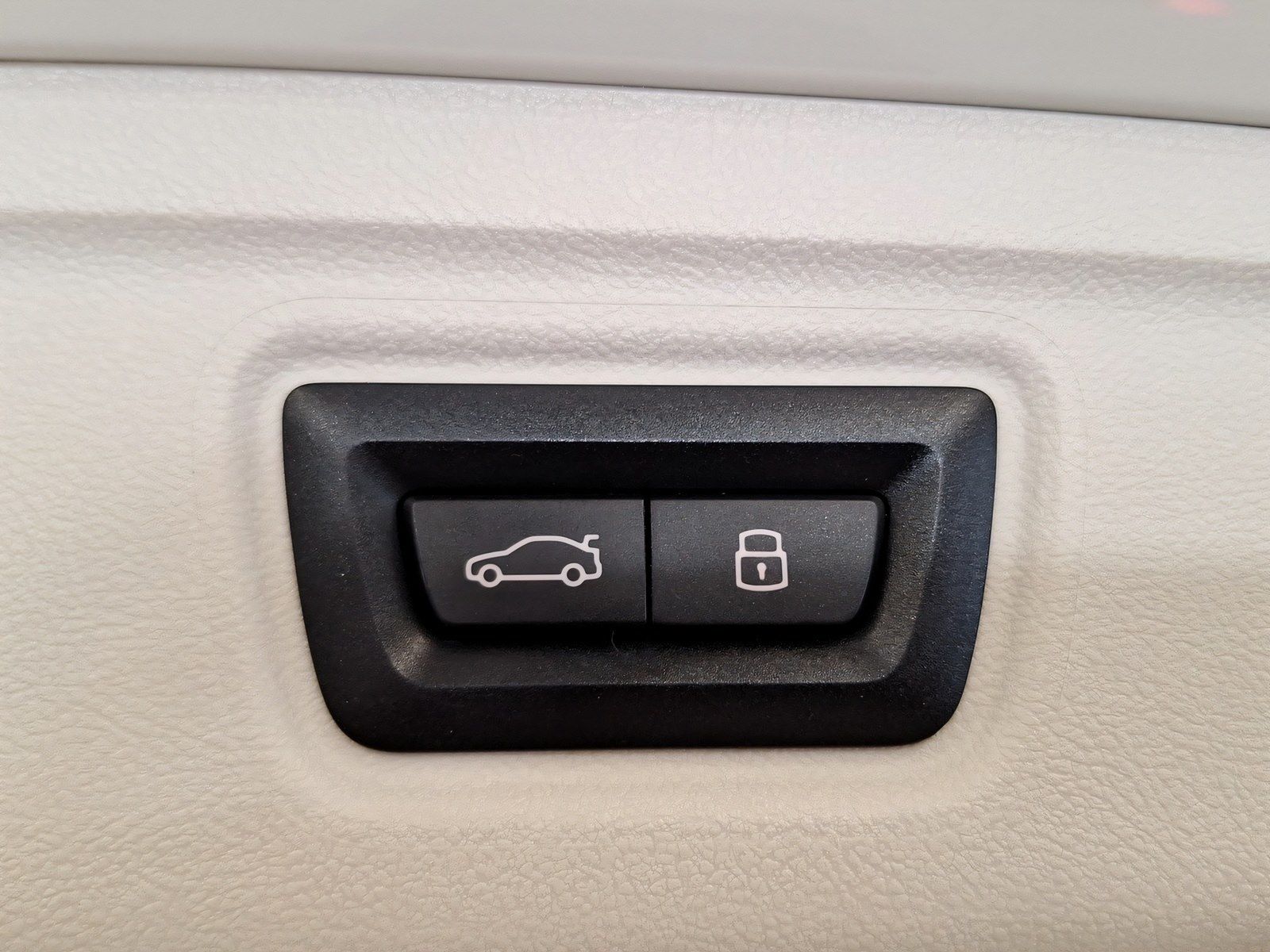 BMW 318 - Bild 18