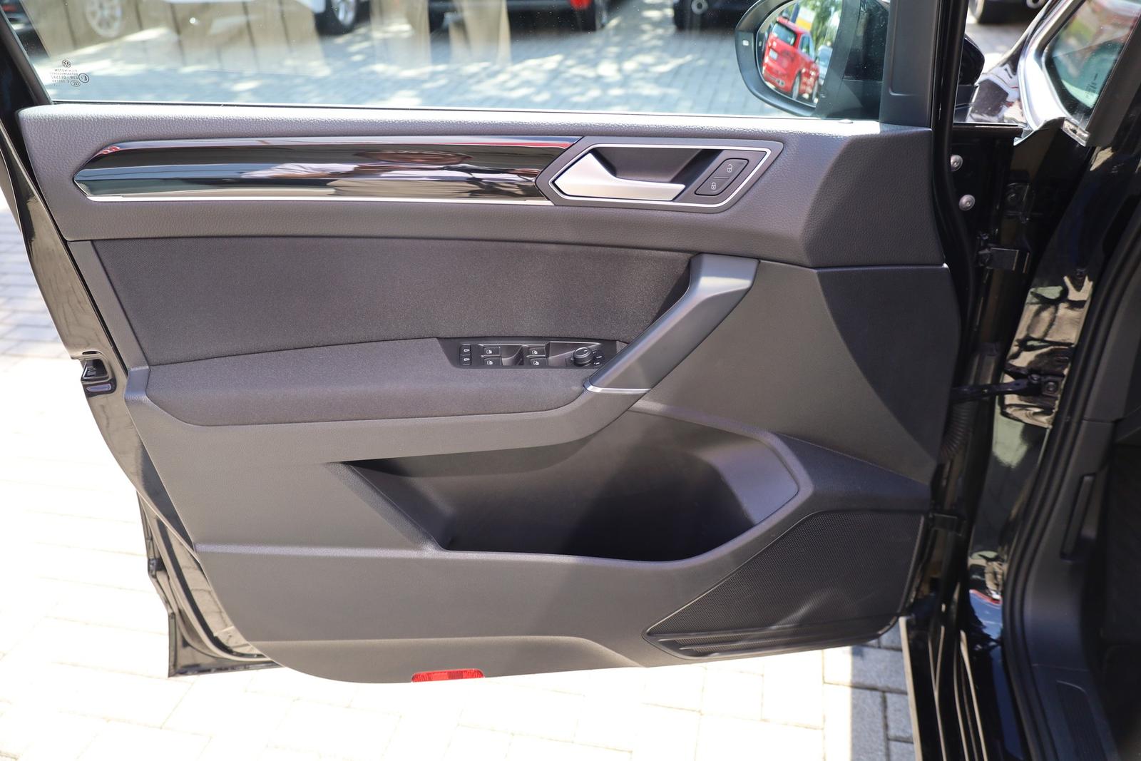 Volkswagen Touran 1.5 TSI DSG Highline LED Navi Sitzheizung, миниатюра 15