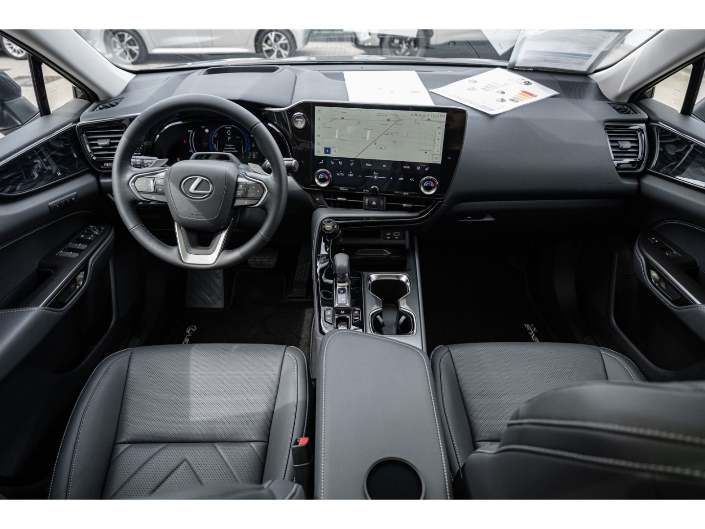 Lexus NX 450h - Bild 8