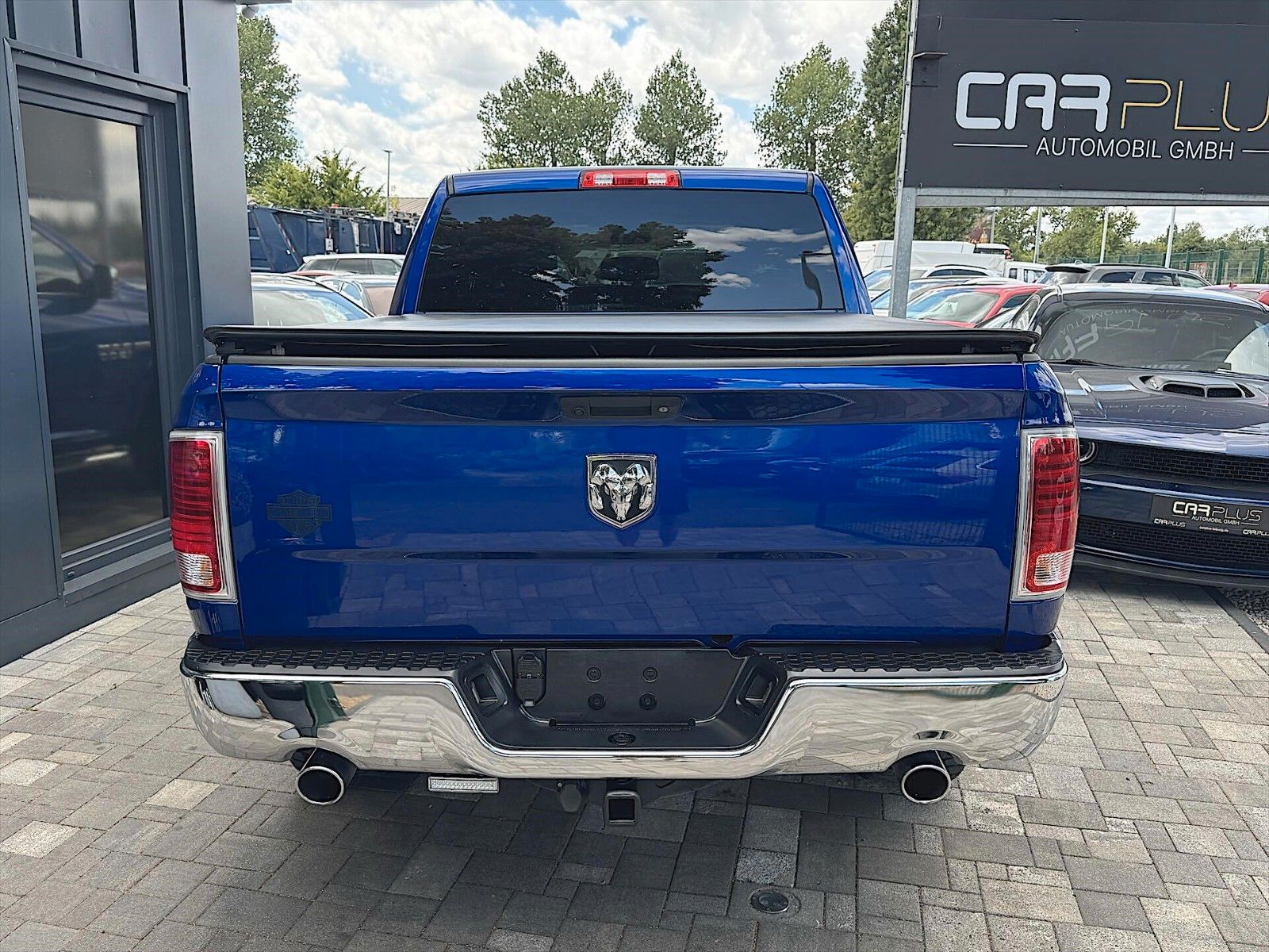 Fahrzeugabbildung Dodge RAM 5.7 V8 HEMI SPORT CrewCab 6 Sitze LPG PRINS