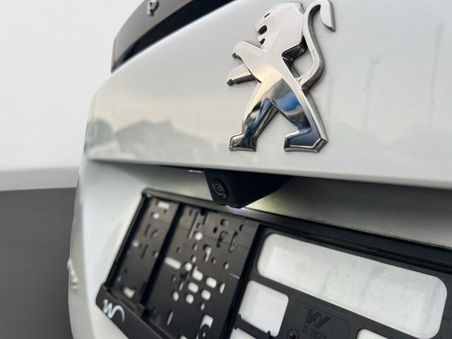 Peugeot 2008 GT PACK PURETECH 130 EAT8 NAVI+LED+PANO+SIT
