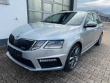 Skoda Octavia Combi RS 2,0TDI/1.Hd/Pano/Navi/SHZ/MWSt. - Skoda Octavia: RS TDI Combi