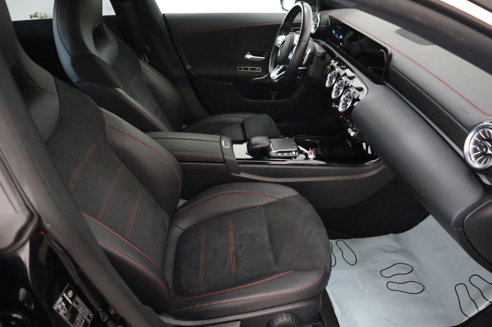 Fahrzeugabbildung Mercedes-Benz CLA 250 e, AMG Coupe ,T.Leder,Navi,LED,SH,Kamera