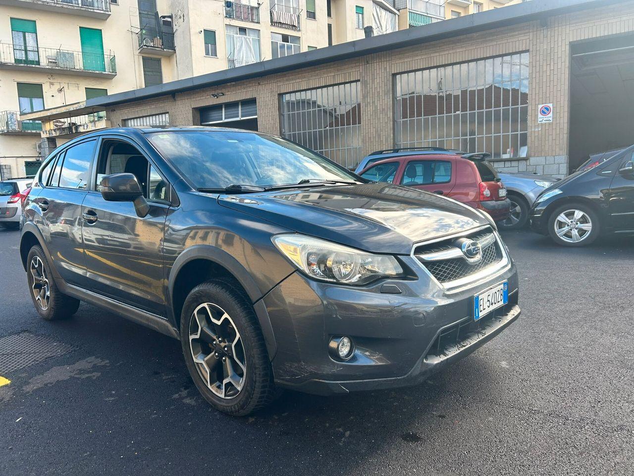 Subaru XV 2012 — rear view