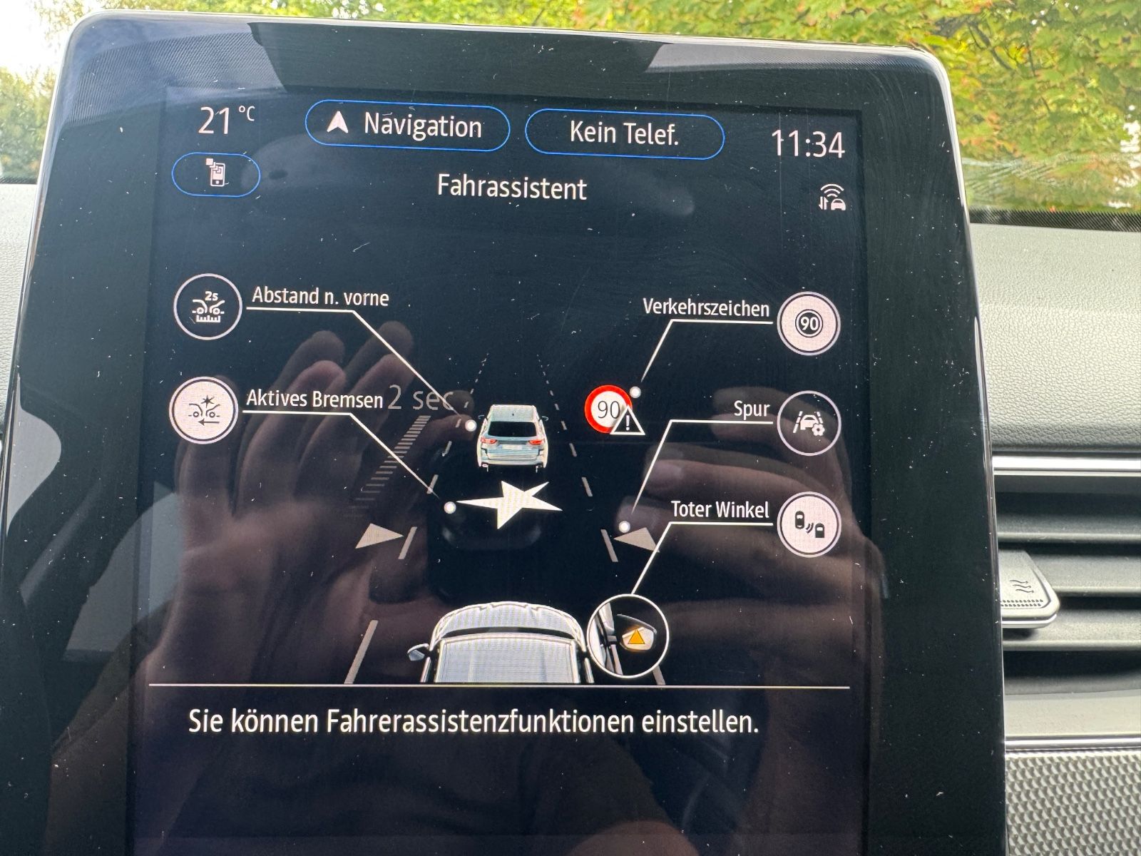 Fahrzeugabbildung Renault Arkana Intens E-Tech LED+NAVI+ACC+Kamera