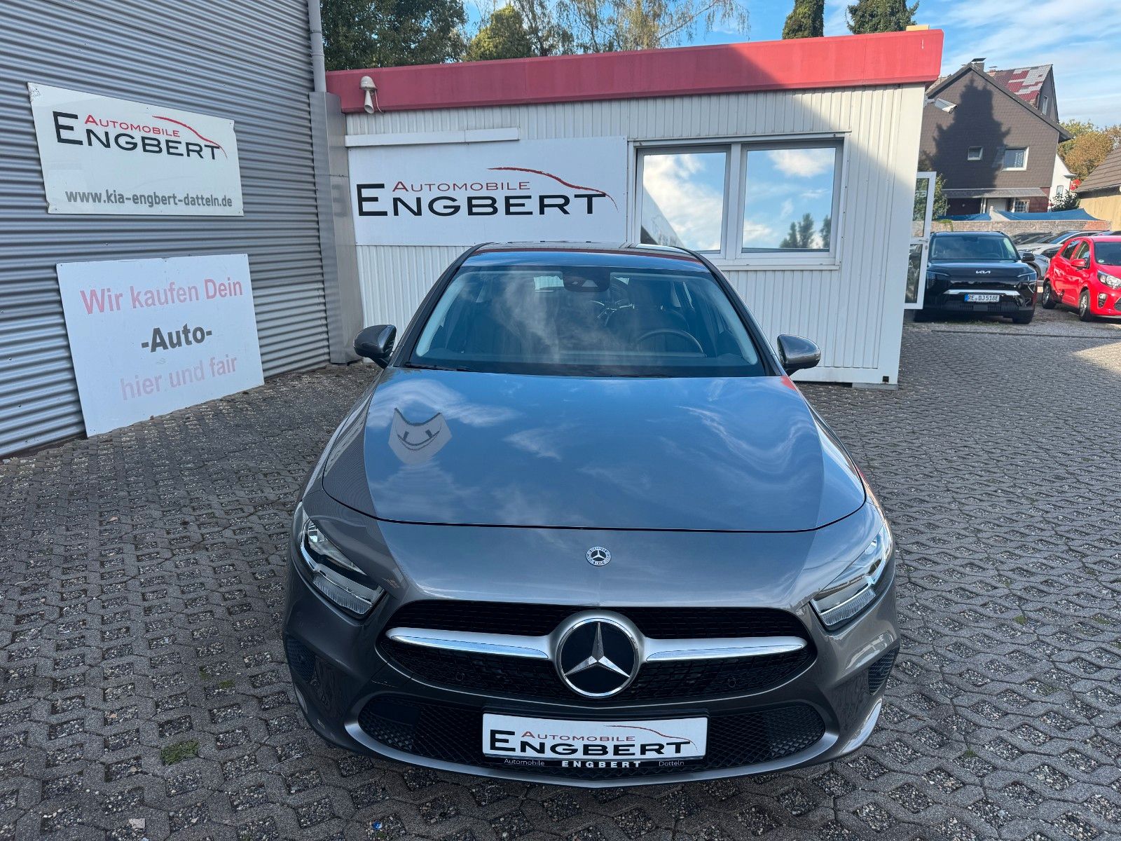 Mercedes-Benz A 180 Progressive Navi Carplay WKR SKR foto 2