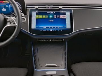 Mercedes E 300 - 5