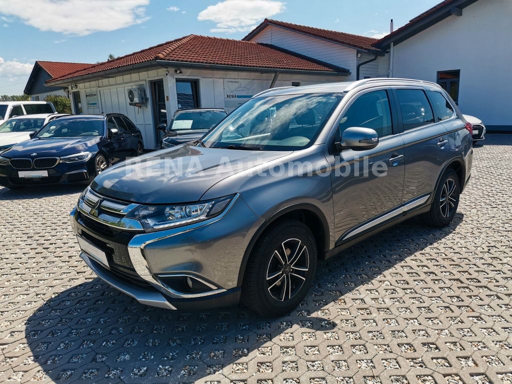 Image of Mitsubishi Outlander