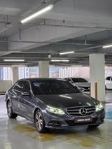 Mercedes-Benz E-klasse  W211  220CDI - Mercedes-Benz 220: Klasse W220