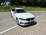 BMW 330d xDrive Touring Advantage Automatic Adva...