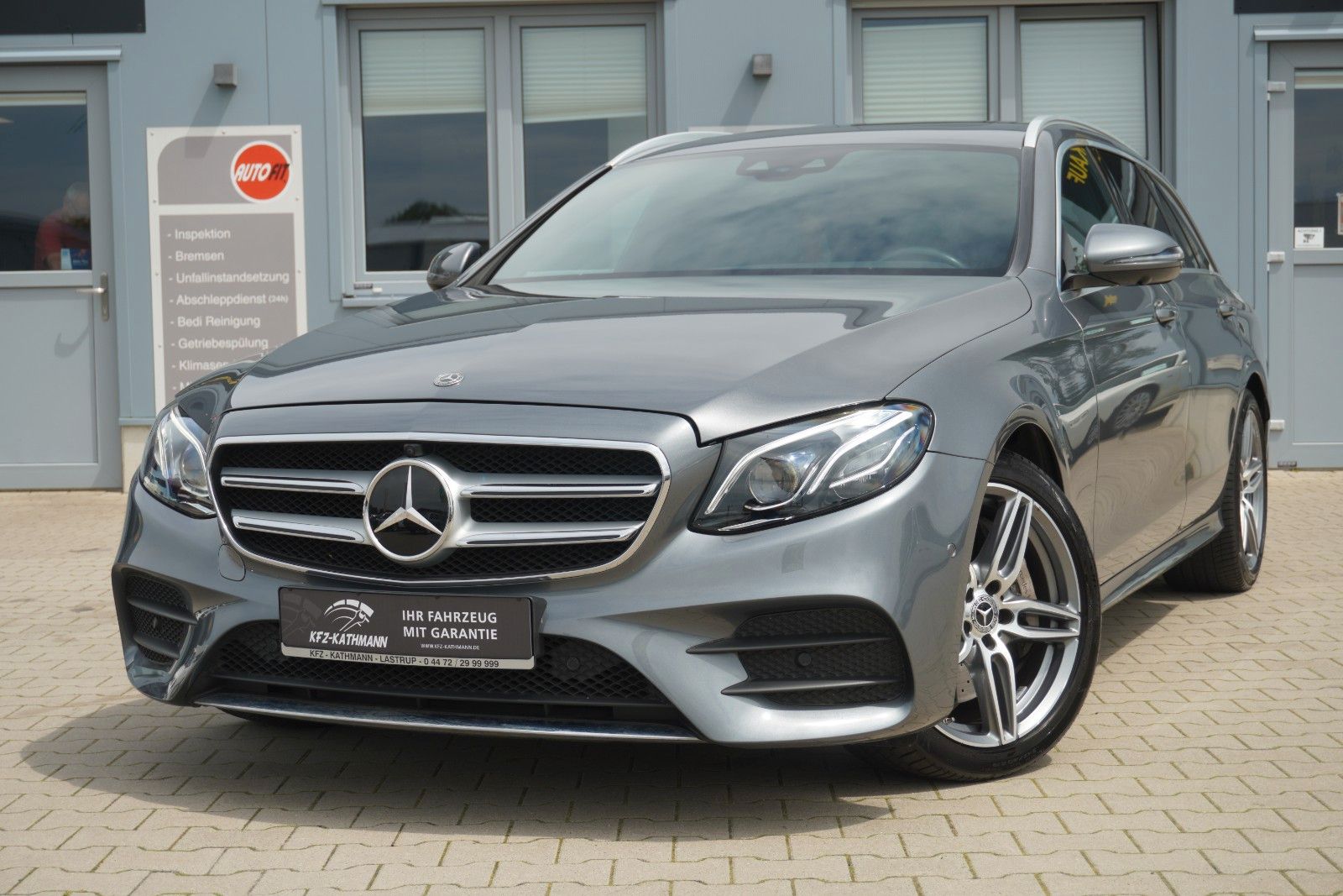 MERCEDES-BENZ E 400 d T 4M AMG-Line*Widescreen*DAB*360°*HUD*