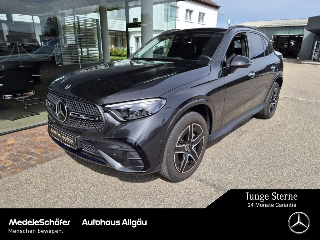 Image of Mercedes-Benz GLC 300