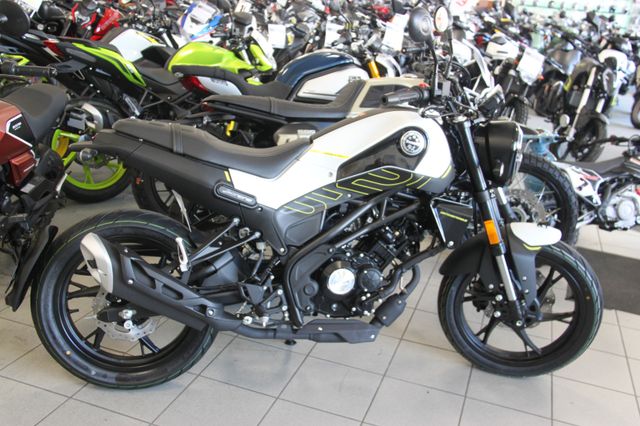 Benelli Leoncino 125  Autoführerschein und B196!