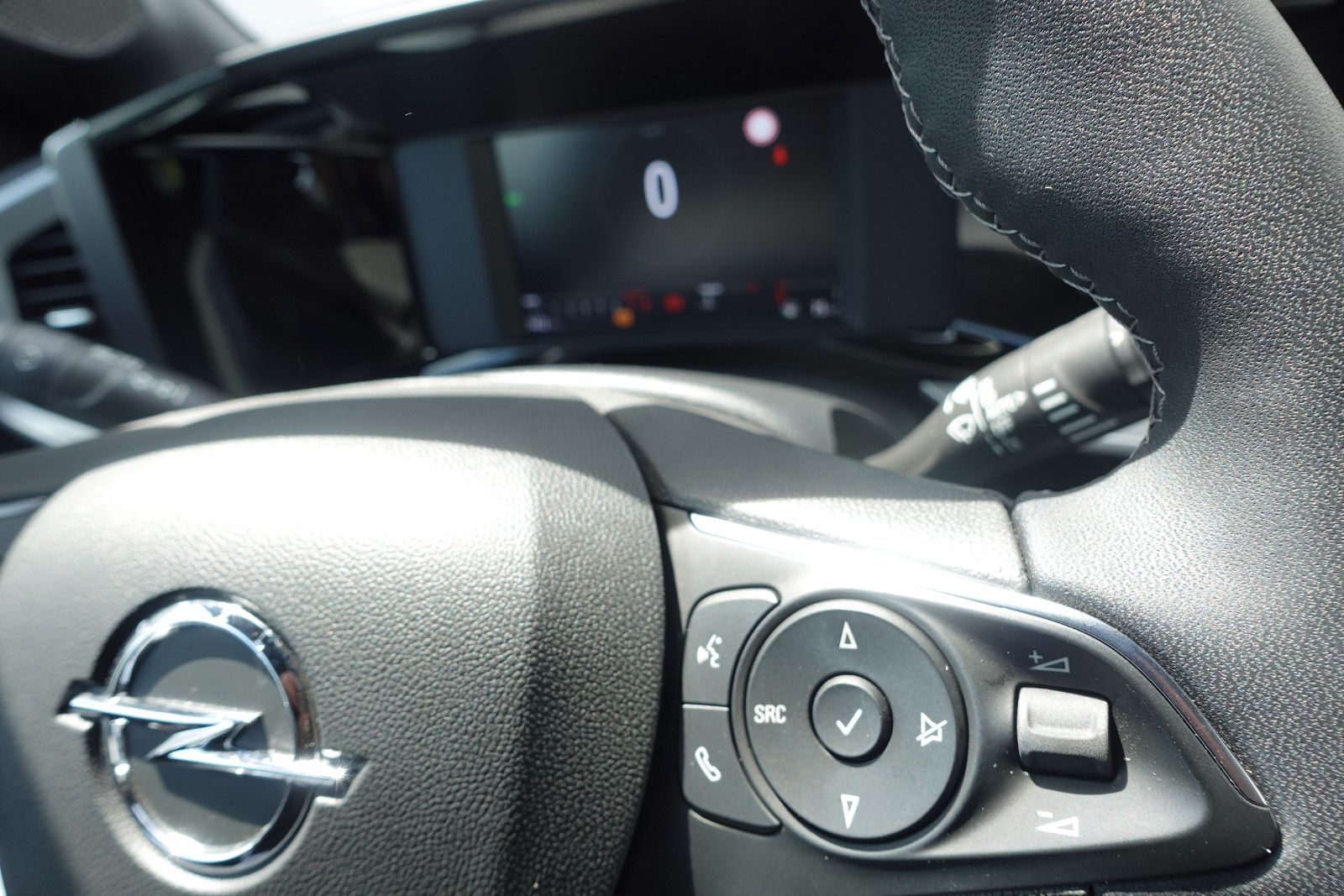 Fahrzeugabbildung Opel Mokka GS 1.2T,MatrixLED,Kamera,Sitzhzg,Allwetter