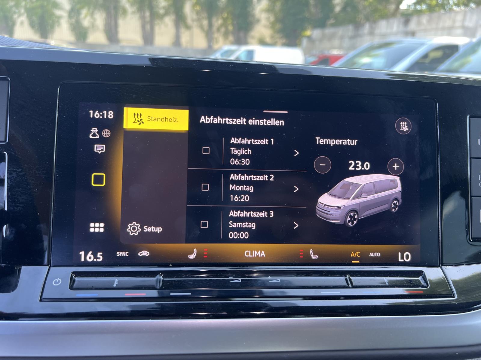 Volkswagen T7 Multivan 2.0 TDI SCR LÜ Life | 6-Sitzer | AHK