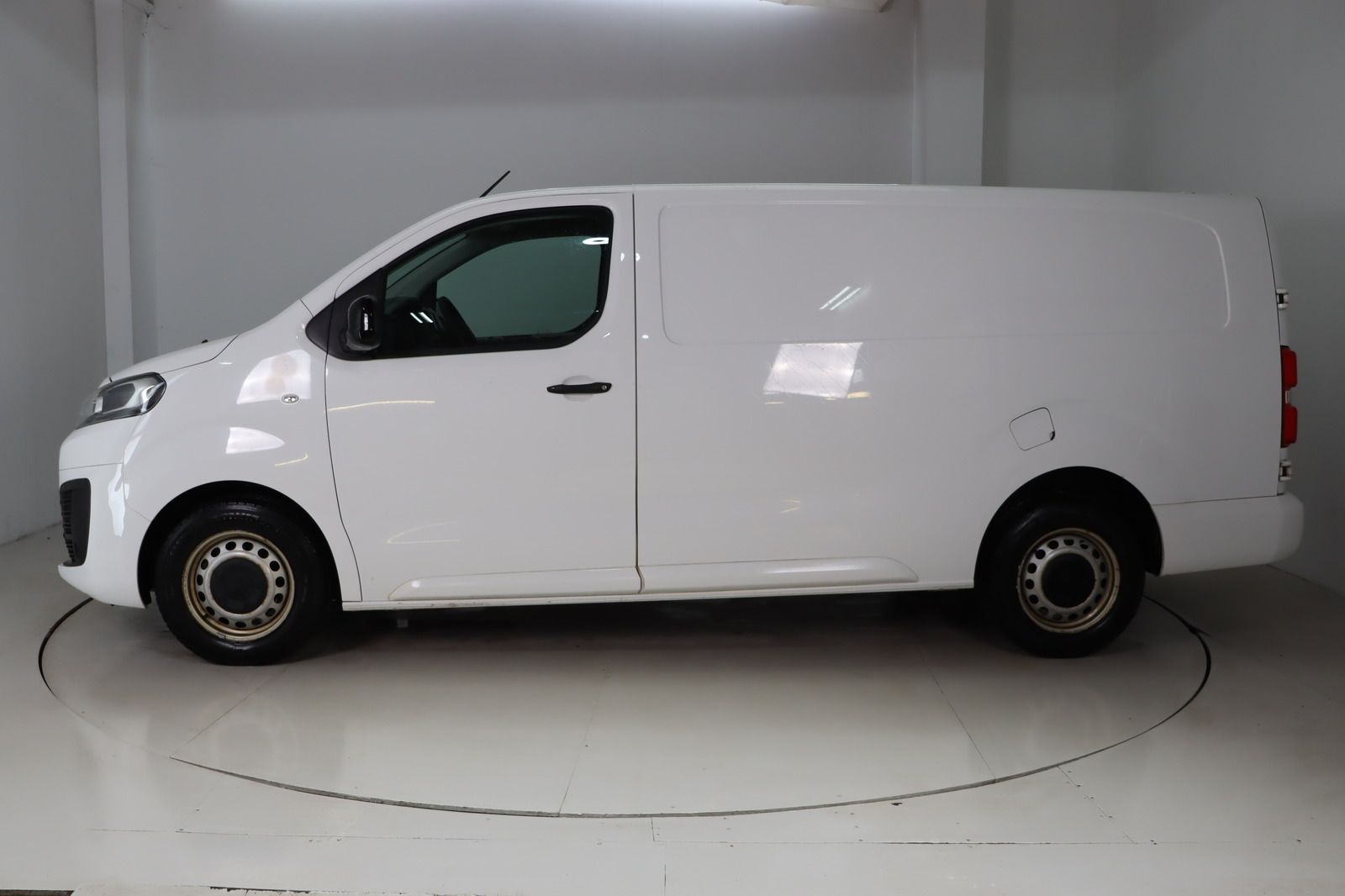 Fahrzeugabbildung Citroën Jumpy Kasten L3H1 * Klima * AHK