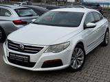 Volkswagen Passat CC 2.0 TSI DSG Individual 200PS 170.000km - Volkswagen Passat CC mit Benzin-Antrieb: Automatik