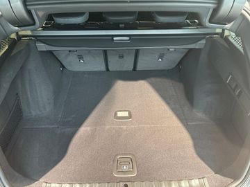 BMW M3 Competition M XDR M Drivers P. HK HiFi DAB