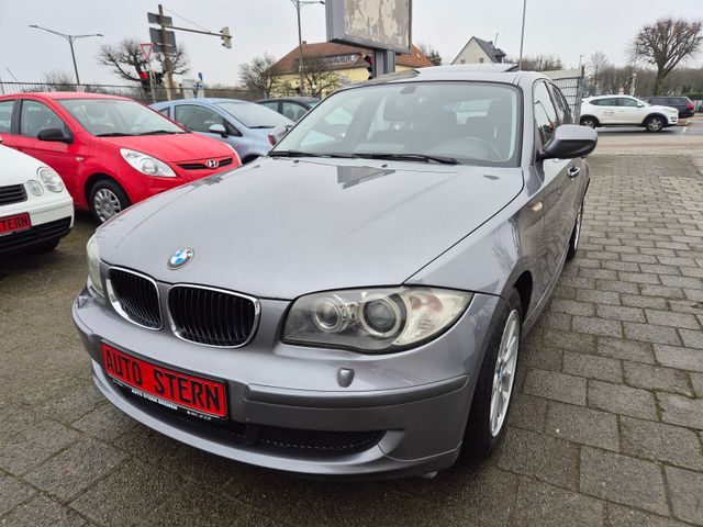 BMW 118i Xenon Navi. Schiebedach+Klima. SHZ. PDC. LM