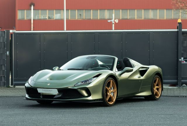 Ferrari F8 SPIDER VERDE MASONI DAYTONA SEAT LIFT CARPL.