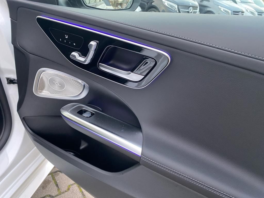 Fahrzeugabbildung Mercedes-Benz C 200 T AMG*Pano-Dach*Burmester*360°*LED*Sitzhzg