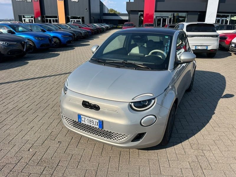 Fiat FIAT 500 Electric Elettrica Giorgio Armani 118cv