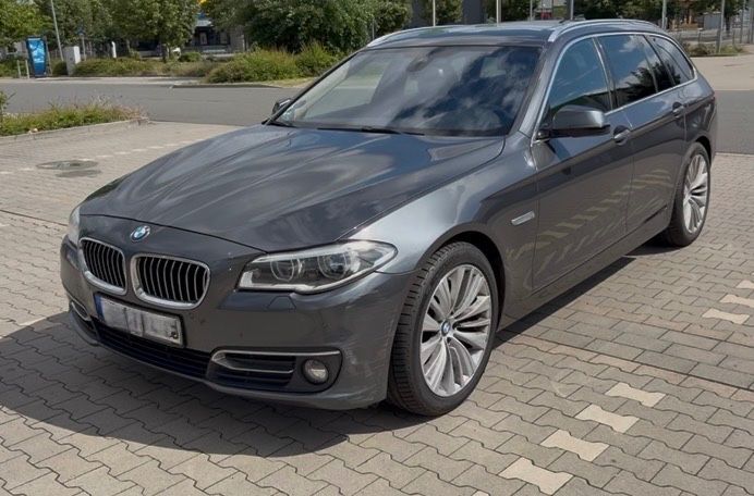 BMW BMW 530d xDrive Touring Facelift | Pano