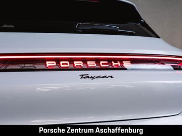 صورة 8 لـ 2026 Porsche TAYCAN