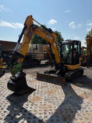 JCB 67C - 1