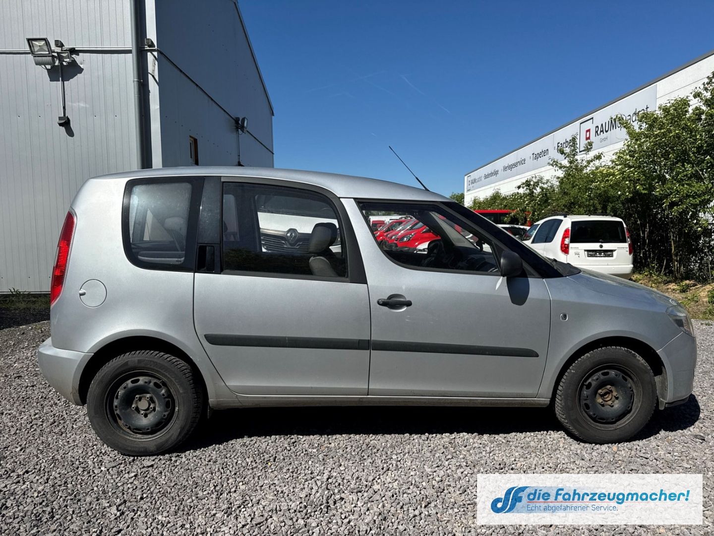 Fahrzeugabbildung SKODA Roomster Plus Edition 1.2 12V HTP *MOTORSCHADEN