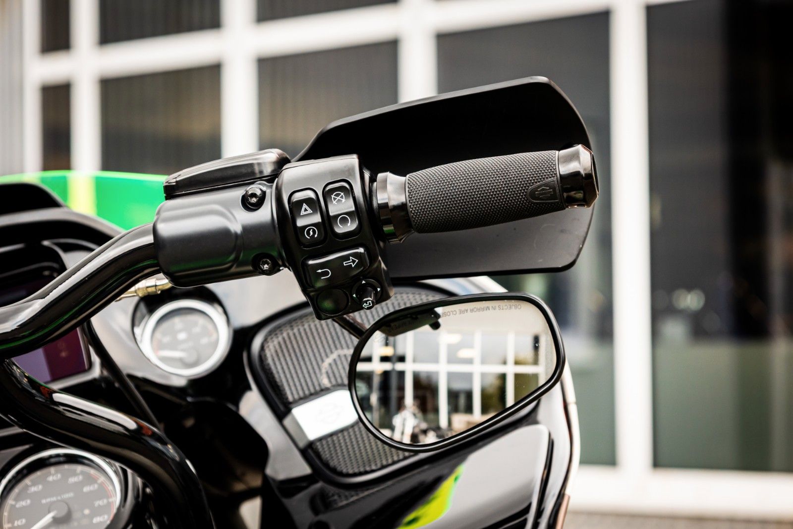 Fahrzeugabbildung Harley-Davidson FLTRXST Road Glide ST - Clubstyle - Kesstech -