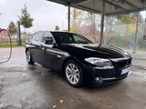 BMW 530d F10 Limousine Head-Up Display Softclose  - BMW: F10