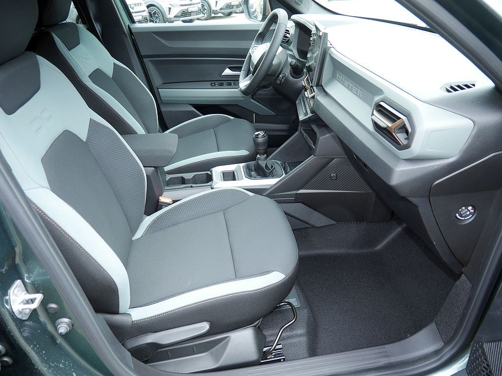 Fahrzeugabbildung Dacia Duster Extreme Mild Hybrid 140