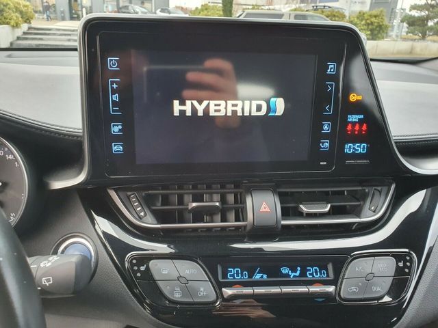 Toyota C-HR  Hybrid Flow NAVI