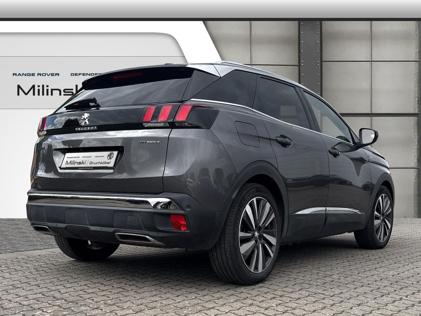 Peugeot 3008 GT Hybrid4 300 *8f.bereift*PanoSD*3D-Navi*