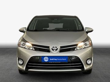 Toyota Verso - 3